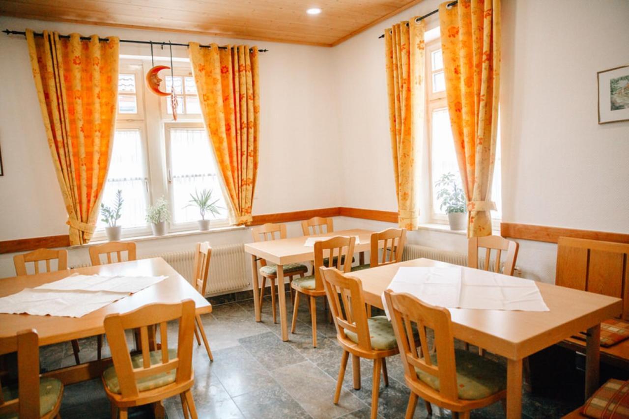 Herrenschenke-Cafe Eiring Konigsberg in Bayern Экстерьер фото