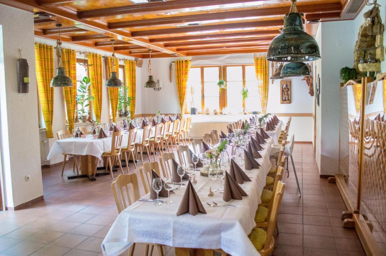 Herrenschenke-Cafe Eiring Konigsberg in Bayern Экстерьер фото